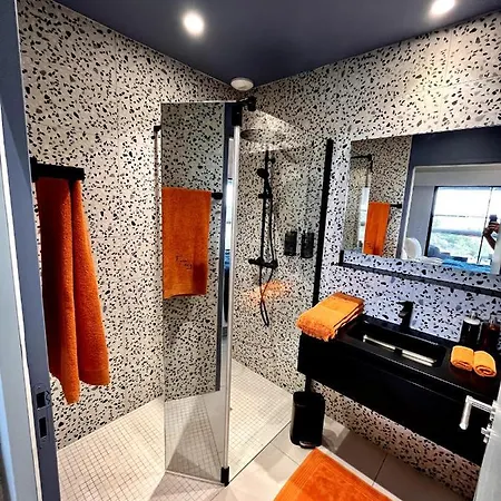 28 ゲストハウス Treilles