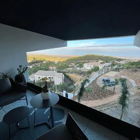 Maison d'hôtes 28 *